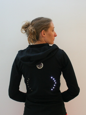 ArtigoMaker29_turnSignalBikingJacket_1