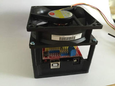 Modelos3D_3_ArduinoCaseWithFanMount