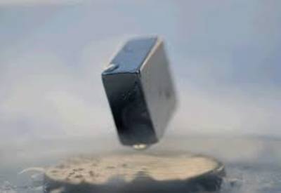 Group works toward devising next-gen superconductor