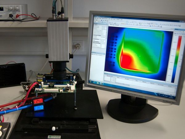 Smart Heat Control of Microchips