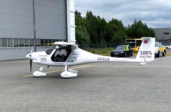 Norway tests tiny electric plane, sees passenger flights by 2025