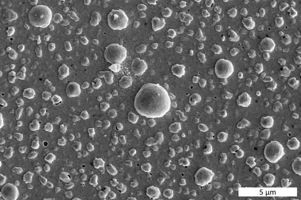 Platinum Forms Nano-Bubbles