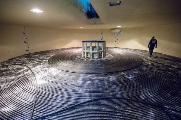 Researchers Break Efficiency Record for Data Transfer in Ultra-fast Transatlantic Cable