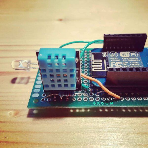 Normal air conditioner becomes wifi controlled