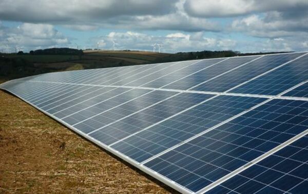 Perovskite oxide shows potential for cleaner green energy