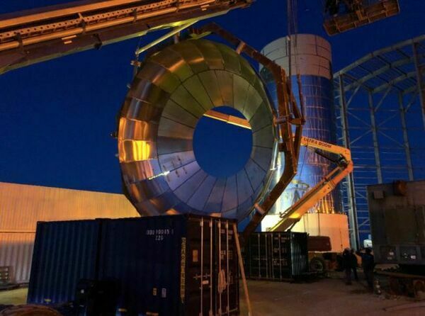 SpaceX's Mars-Colonizing 'Starship' Prototype Coming Together in Texas