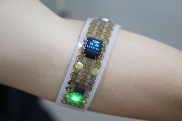 Transformative Electronics Systems to Broaden Wearable Applications