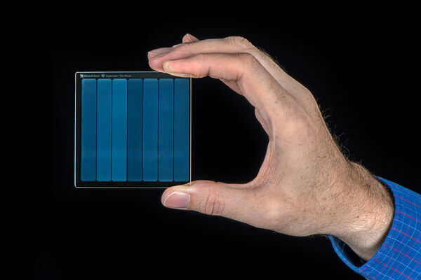 Project Silica proof of concept stores Warner Bros. ‘Superman’ movie on quartz glass