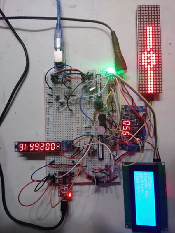 ATmega Alien Themed Slot Machine