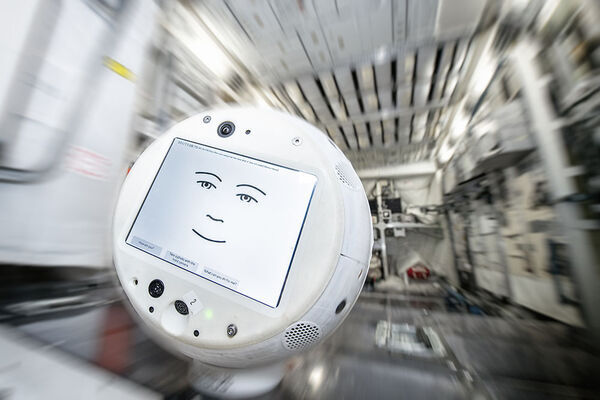AI-Powered Astronaut Assistant Returns to Space with “Emotional Intelligence”