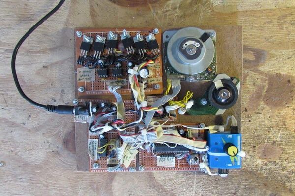 An ATmega brushless sensorless motor driver v02