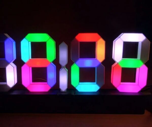 7 Segment Clock