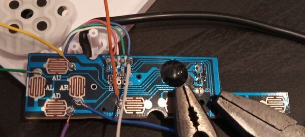 Gamepad decoder DTMF