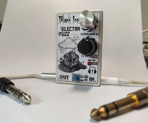 A Tiny Bass Preamp and Effects Box: Black Ice, Electra Fuzz