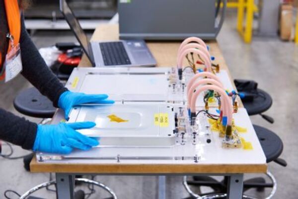 Used Nissan LEAF batteries given “second life” thanks to WMG, University of Warwick