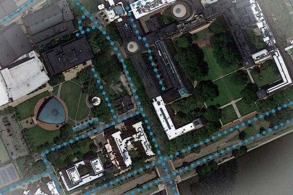 Using artificial intelligence to enrich digital maps