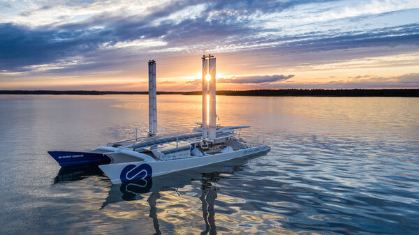 Toyota develops fuel cell system for maritime applications