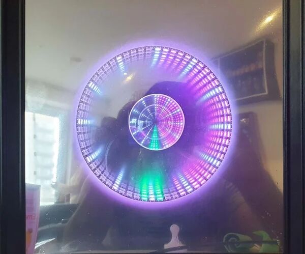 Easy - Infinity Mirror Clock