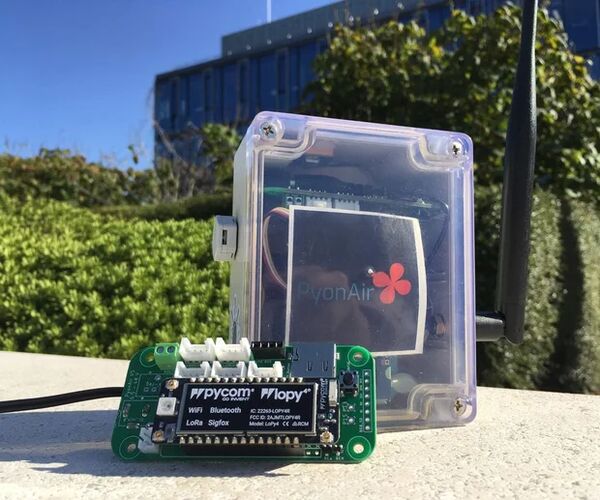 PyonAir - an Open Source Air Pollution Monitor