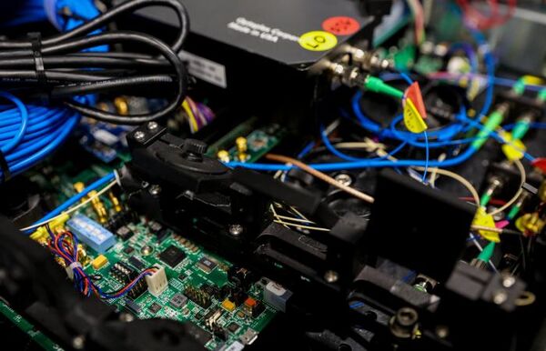 ORNL, LANL-developed quantum technologies go the distance