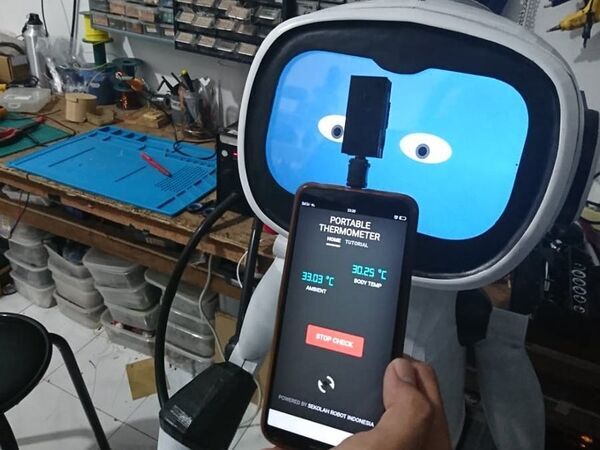 Portable Thermometer with Android Device