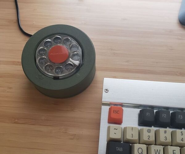 Vintage Rotary Phone Dial PC Volume Control
