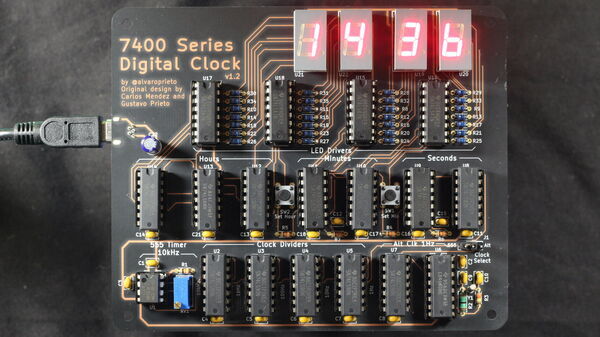 Reloj - 7400 Series Digital Clock