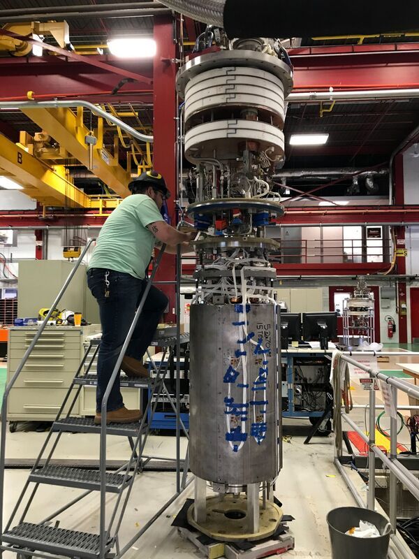 Fermilab achieves 14.5-tesla field for accelerator magnet, setting new world record