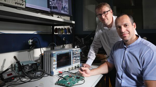 New high-capacity embedded memories use half as much silicon