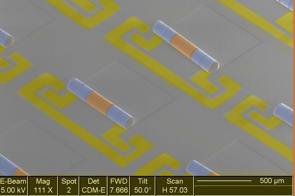 Electronic components join forces to take up 10 times less space on computer chips