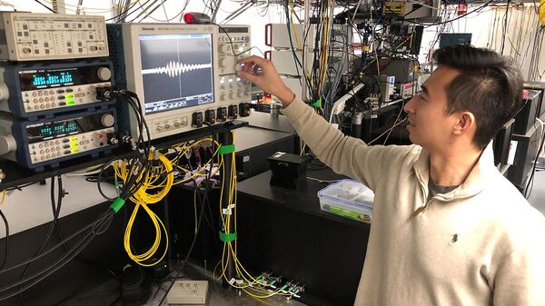 UChicago scientists discover way to make quantum states last 10,000 times longer