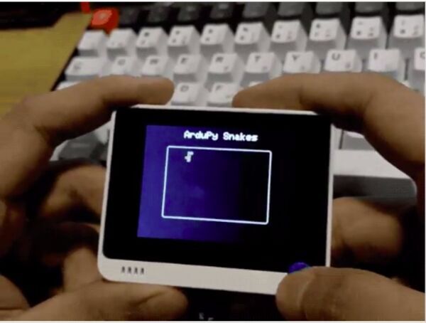 Playing Snakes on Seeed Wio Terminal