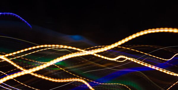 Ultrafast Camera Films 3-D Movies at 100 Billion Frames Per Second
