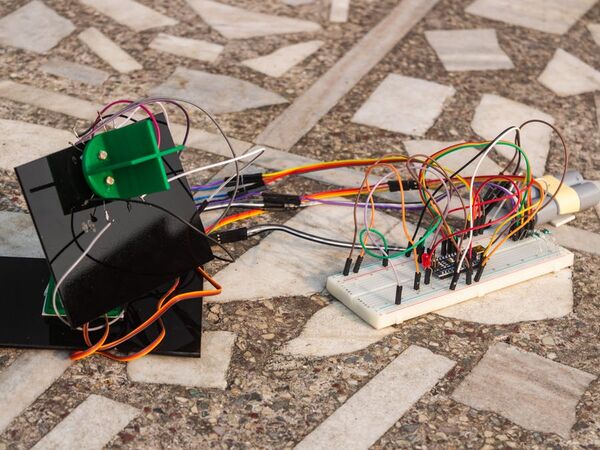 DIY solar tracker