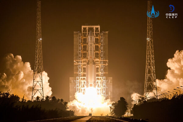 Chang'e 5 sets out to collect moon samples in landmark mission