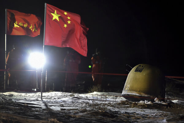 China's Chang'e-5 mission returns Moon samples