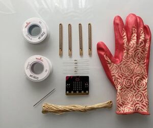 Art Glove