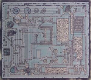 Reverse-engineering the LM185 voltage reference chip and its bandgap reference