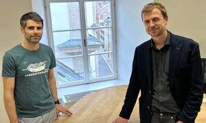 Quantum computer in reverse gear