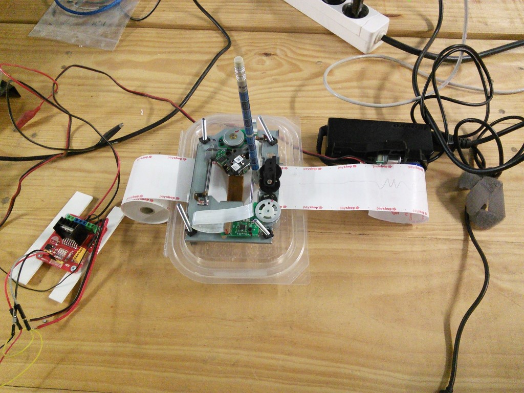 CSEduino_ArduinoDay_160402-demos (1)